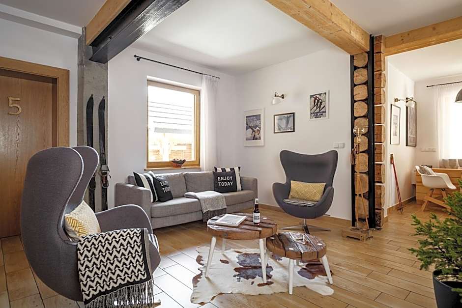 Villa 11 Folk & Design
