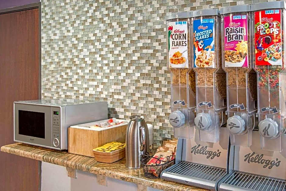 Microtel Inn & Suites by Wyndham Amarillo