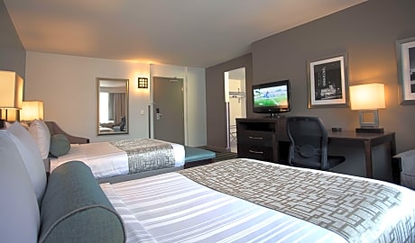 Double Suite with Two Double Beds