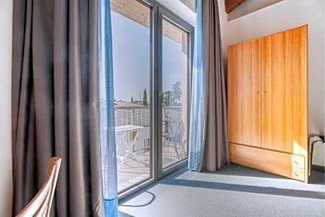 Double or Twin Room with Balcony