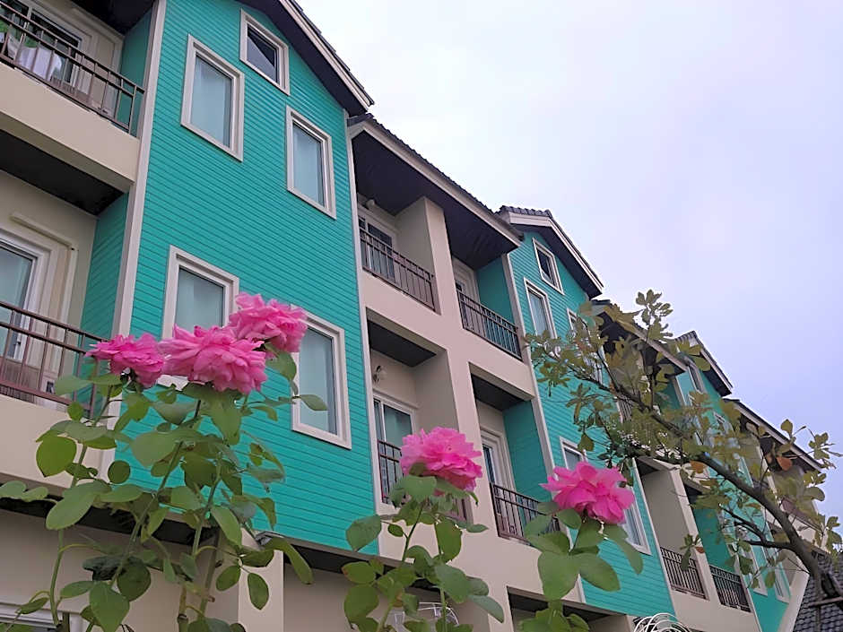 Green Apple Villa