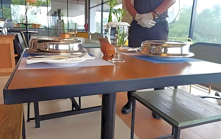 La Lucia Boutique Hotel by Prasanthi