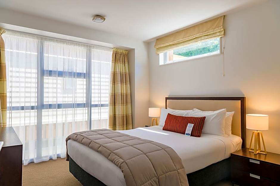 Boulcott Suites