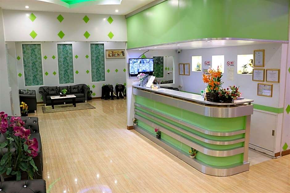 Lucky Green View Hotel (SHA Extra Plus)