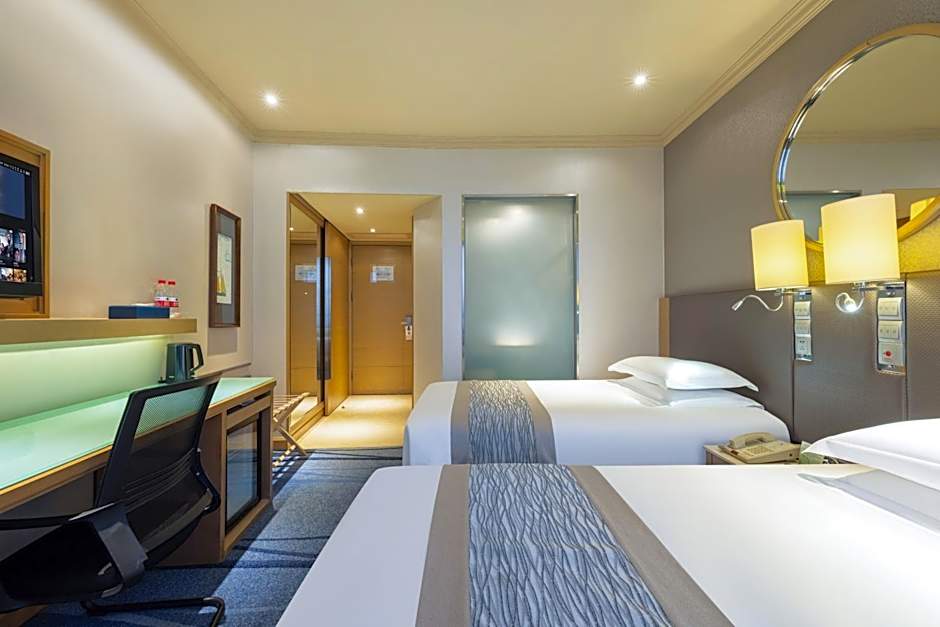 Photo 1 of 4 of Business 2 Beds