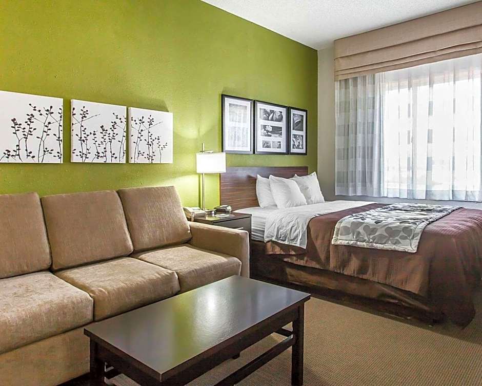 Sleep Inn & Suites Near I-90 and Ashtabula