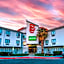 HomeTowne Studios by Red Roof San Antonio - SeaWorld Northwest