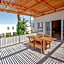 Topia Retreat- Sunset Suite