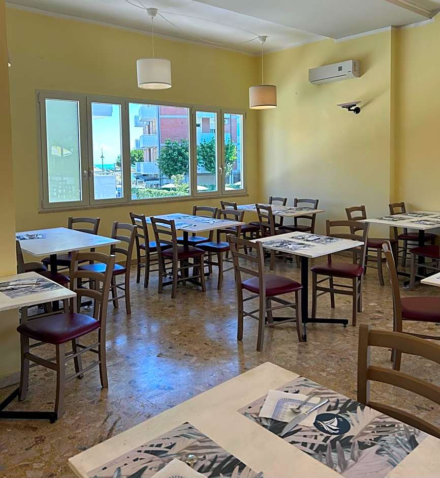 Hotel Ines