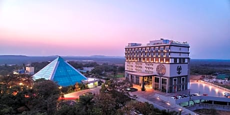 Muzahotels At Eskay Resorts 