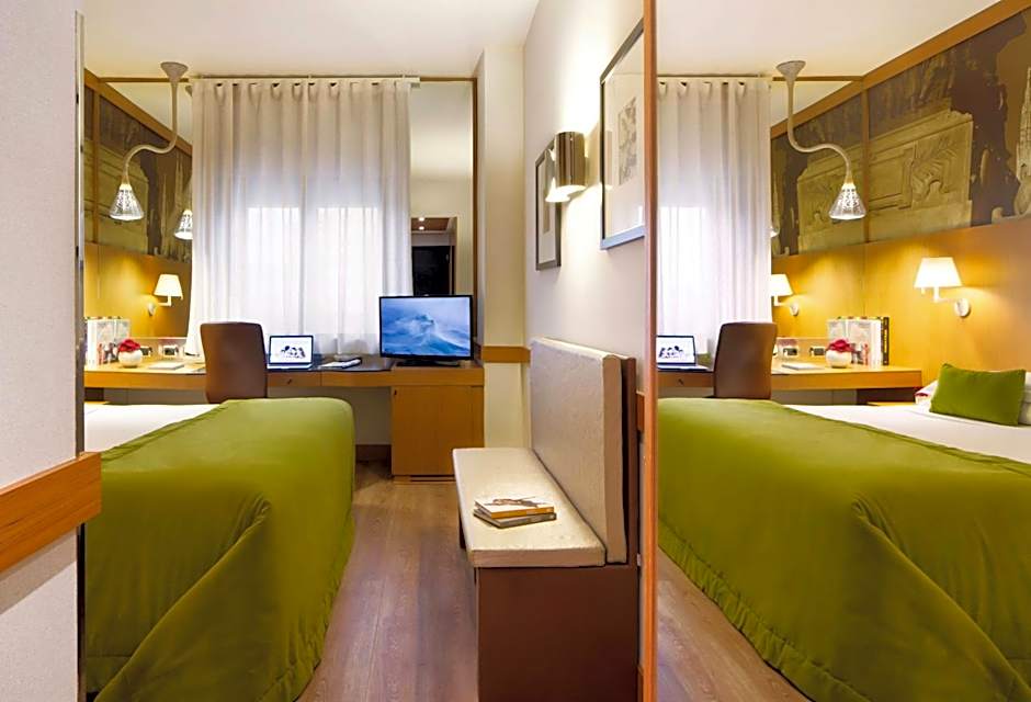 Starhotels Tourist