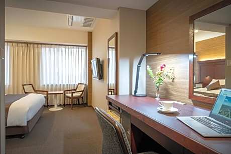 Standard Double Room - Non-Smoking