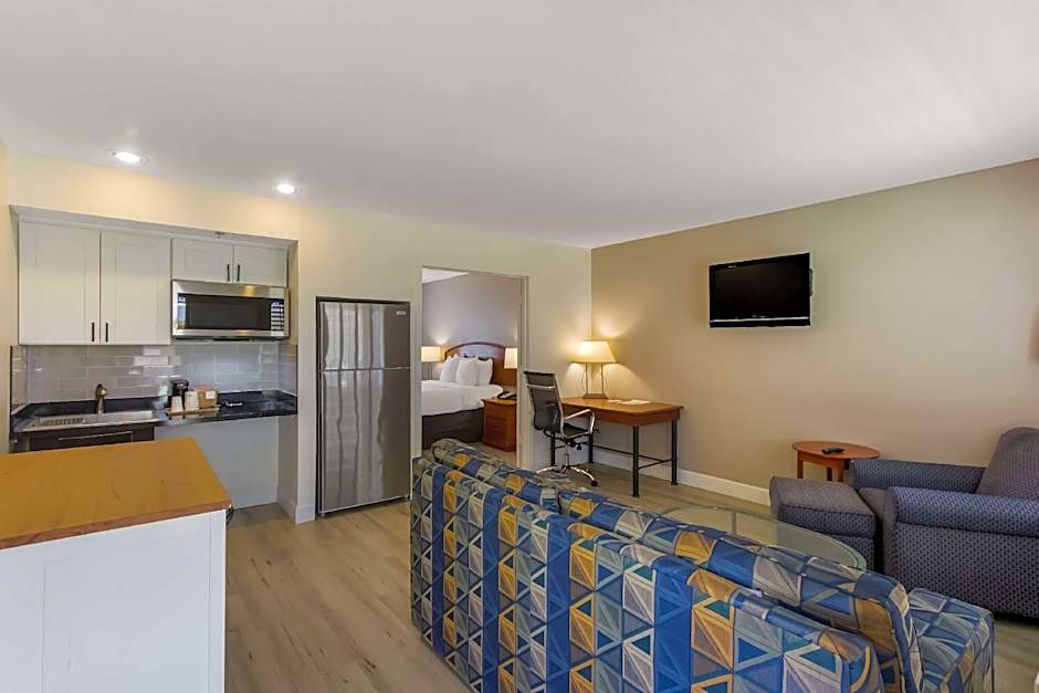 SureStay Plus by Best Western Tempe University