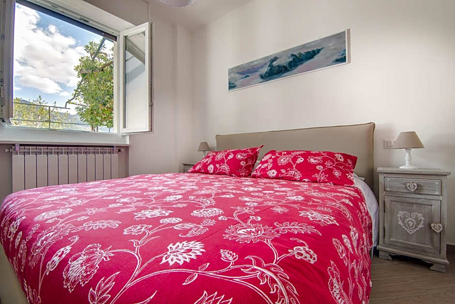 Photo 1 of 8 of Double Room