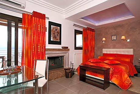 Deluxe Double Room with Balcony and Sea View