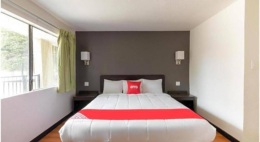 OYO Hotel Irving DFW Airport North
