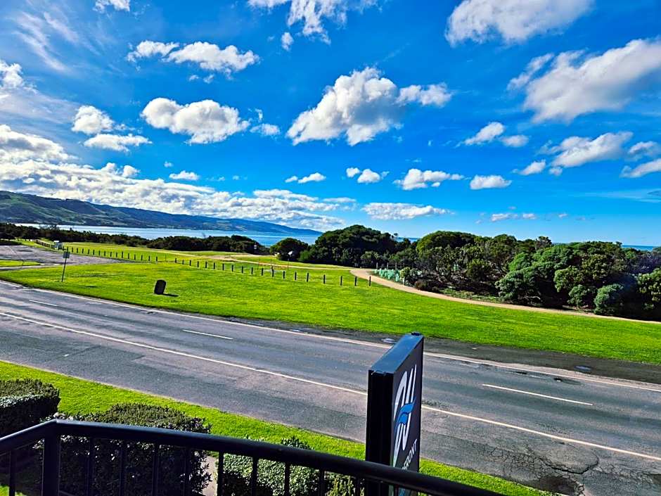 Apollo Bay Waterfront Motor Inn