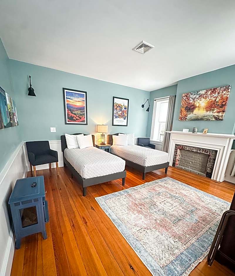 The Black Walnut Inn