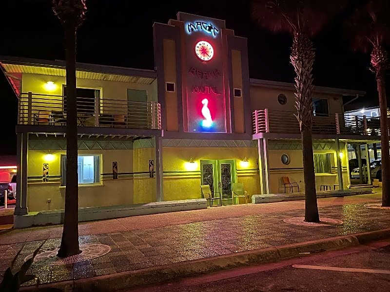 Magic Beach Motel