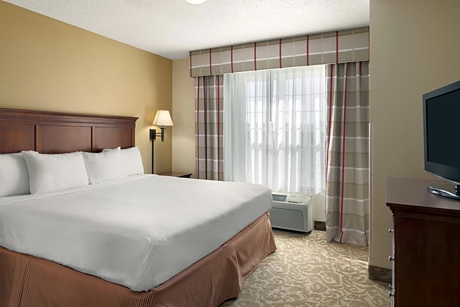 Country Inn & Suites by Radisson, Fort Dodge, IA