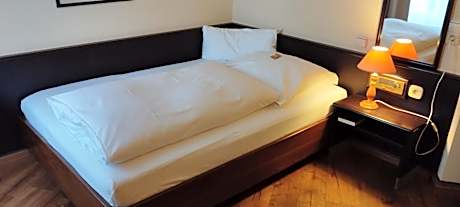 Comfort Single Room