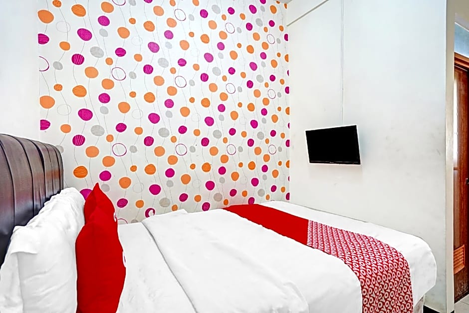 OYO 90801 Deanofaa Residence Syariah