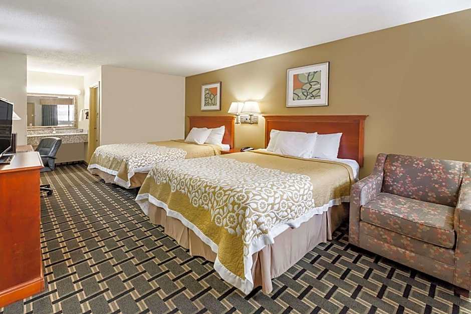 Days Inn by Wyndham Kent - Akron