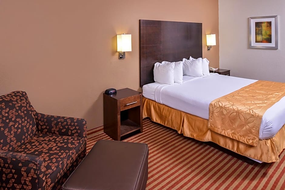 Americas Best Value Inn & Suites Bastrop