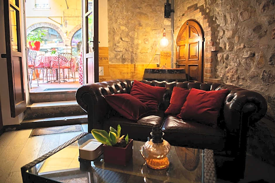 Alessi Hotel Trattoria