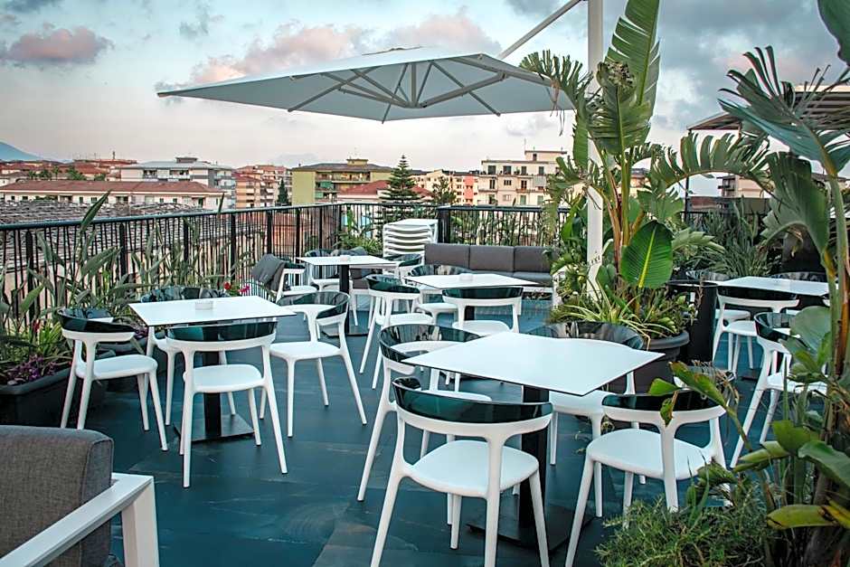 Etrus - Boutique Room & Rooftop