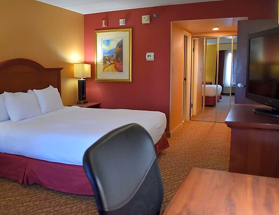 DoubleTree by Hilton Hotel Asheville - Biltmore