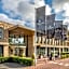 Renaissance by Marriott Amsterdam Schiphol Airport Hotel
