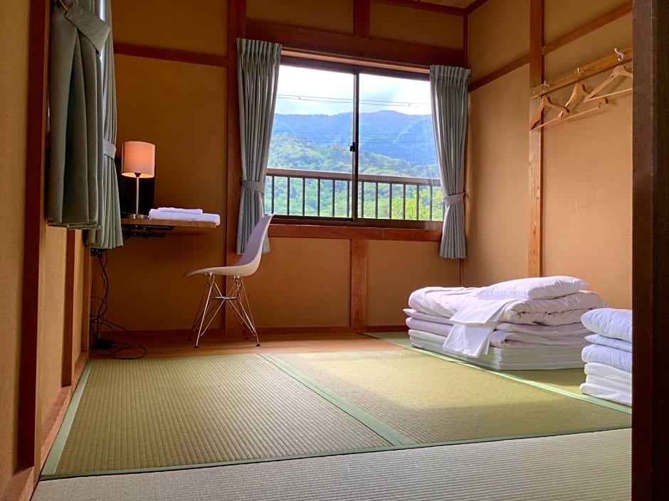 Biwako Makino Hifumikan