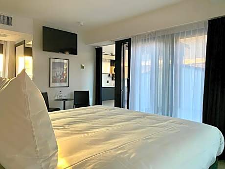 Exceptional Room with Balcony