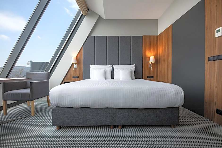 Heron Live Hotel Marina & SPA