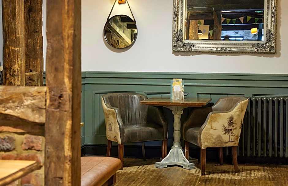 Crossroads by Chef & Brewer Collection