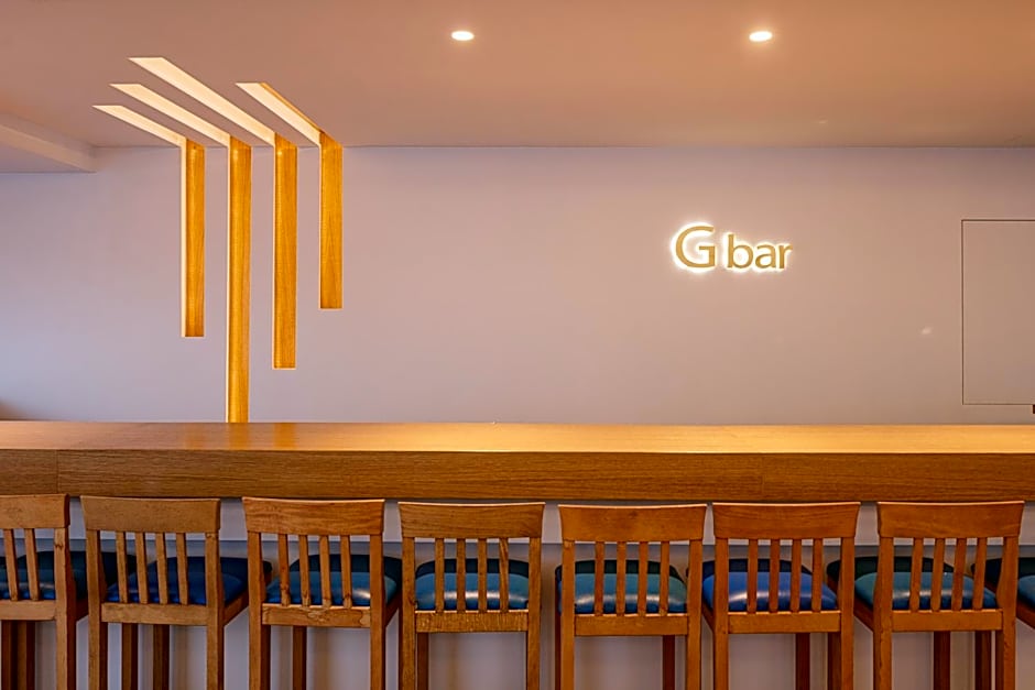 Golden Bay Boutique Hotel & Bungalows