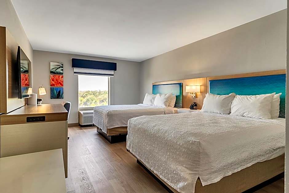 Holiday Inn Express & Suites Destin - Miramar Beach By IHG
