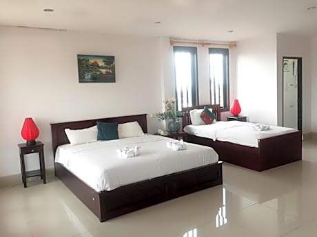 Standard Large Family Room