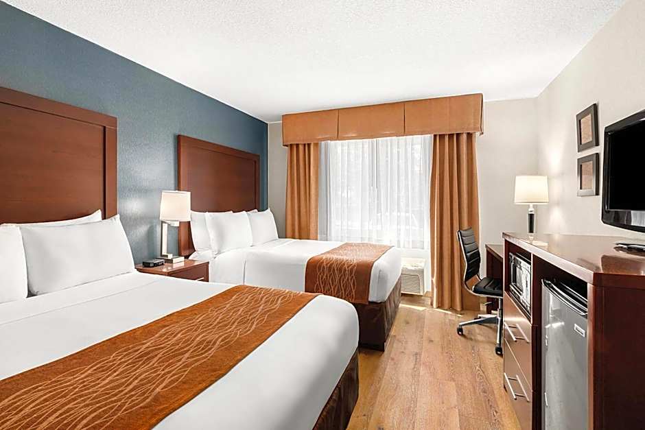 Comfort Inn & Suites Vancouver Downtown City Center