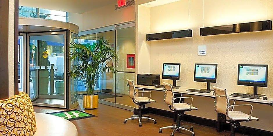 Holiday Inn Express Manhattan Times Square South By IHG