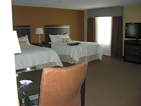 2 Queen Beds Studio Suite Nonsmoking