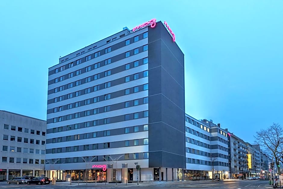 Moxy Duesseldorf City