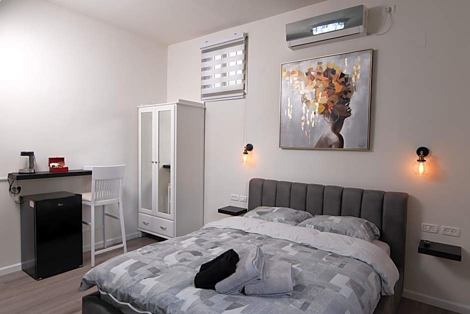 Luxury Room Bahai's Garden