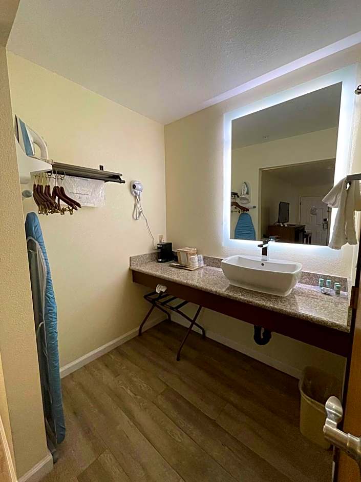 SureStay Hotel by Best Western Williams