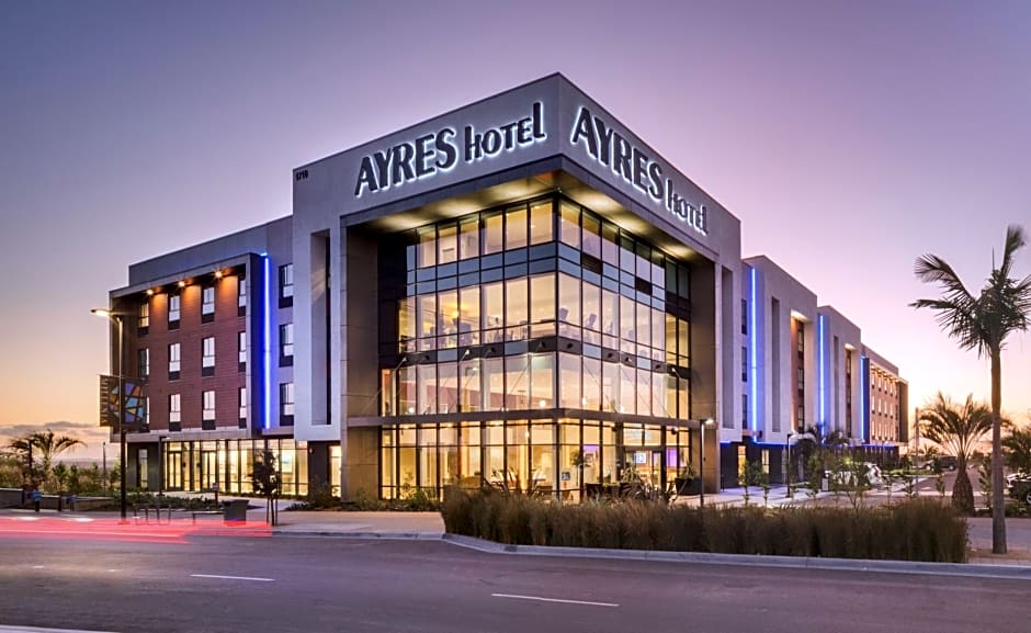 Ayres Hotel Chula Vista