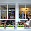 Sidewalk Boutique Hotel