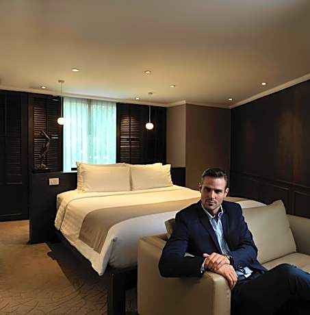 Jacuzzi Suite Single Room