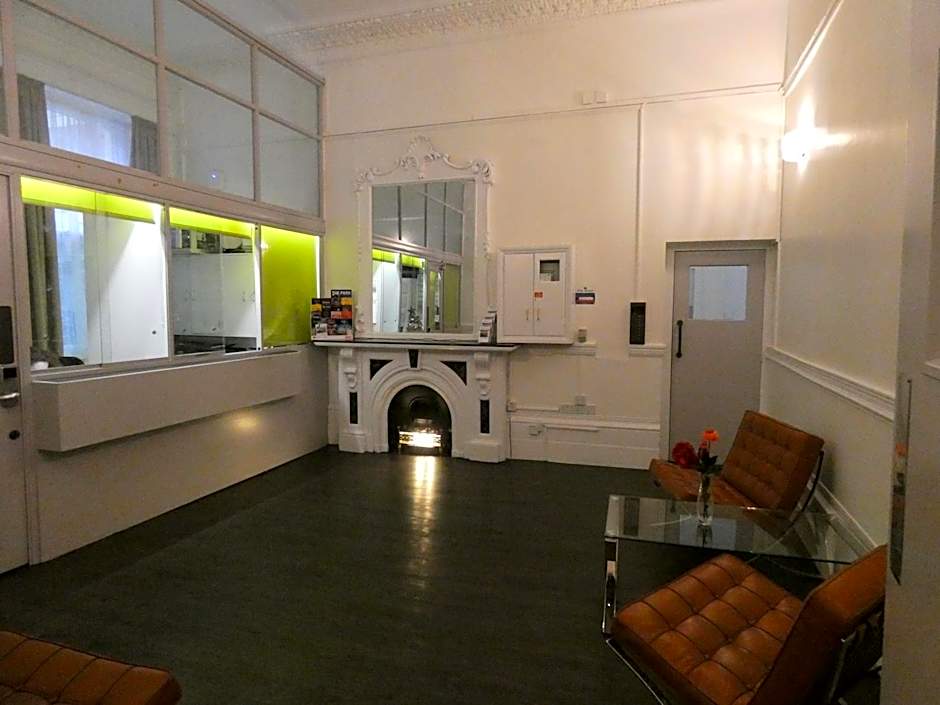 New Mansion House (Lancaster Gate)