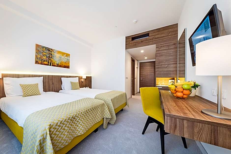 Hotel Garden Hill